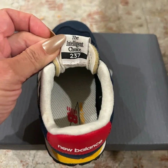 New Balance Kids' Blue and White Sneakers with Yellow Accent - Picture 4 of 8